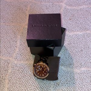 Michael Kors Womens Showstopper Tortoise Watch